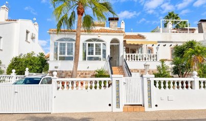 Resale - Villa -
Orihuela Costa - Lomas de Cabo Roig