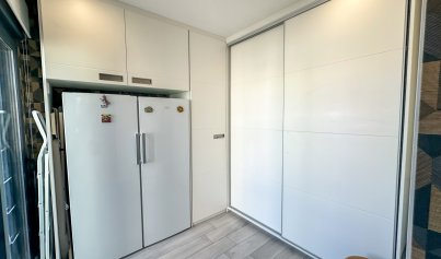 Återförsäljning - Villa -
Lomas de Cabo Roig