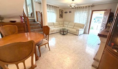 Resale - Villa -
Orihuela Costa - Villamartín-Las Filipinas
