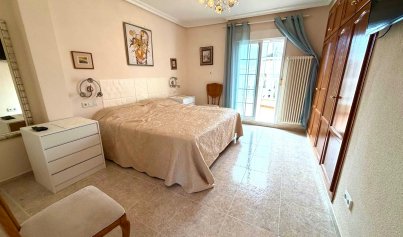 Resale - Villa -
Orihuela Costa - Villamartín-Las Filipinas