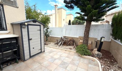 Resale - Villa -
Orihuela Costa - Villamartín-Las Filipinas