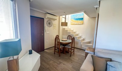 Resale - Bungalow -
Orihuela Costa - Los Altos