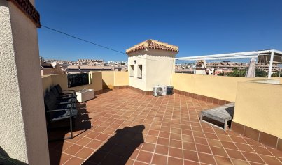 Resale - Bungalow -
Orihuela Costa - Los Altos