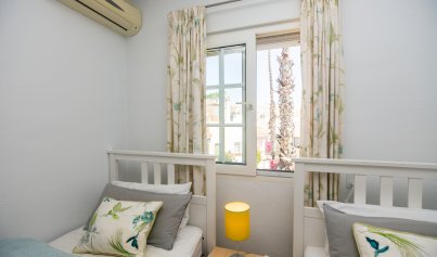 Återförsäljning - Takvåning -
Playa Flamenca