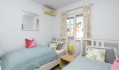 Återförsäljning - Takvåning -
Playa Flamenca