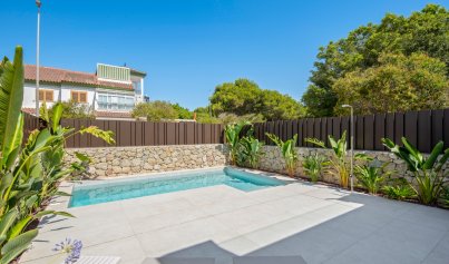 New Build - Villa -
Mil Palmeras