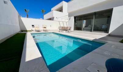 Nouvelle construction - Villa -
Villamartín - Villamartin