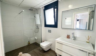 Resale - Villa -
Torrevieja - Nueva Torrevieja - Aguas Nuevas