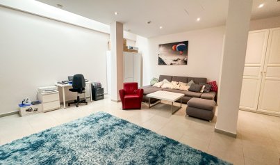 Resale - Villa -
Torrevieja - Nueva Torrevieja - Aguas Nuevas