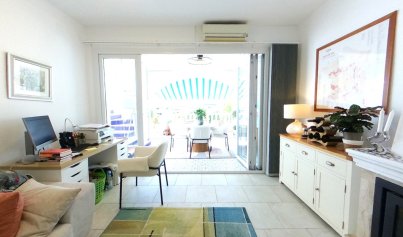 Resale - Townhouse -
Villamartín - Orihuela Costa