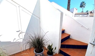 Resale - Townhouse -
Villamartín - Orihuela Costa