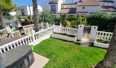 Resale - Townhouse -
Villamartín - Orihuela Costa