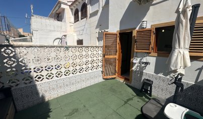 Wiederverkauf - Stadthaus -
La Mata