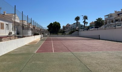 Wiederverkauf - Stadthaus -
La Mata