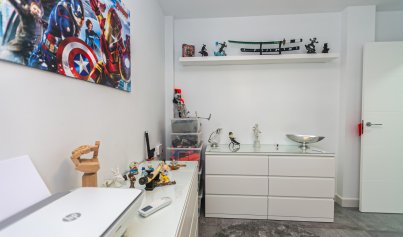 Resale - Quad House -
Mil Palmeras - Riomar