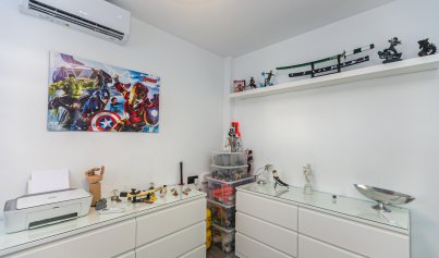 Resale - Quad House -
Mil Palmeras - Riomar