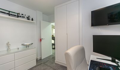Resale - Quad House -
Mil Palmeras - Riomar