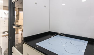 Resale - Quad House -
Mil Palmeras - Riomar