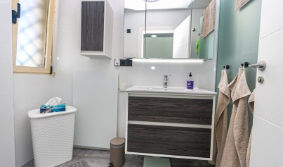 Resale - Quad House -
Mil Palmeras - Riomar