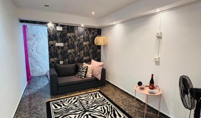 Återförsäljning - Lägenhet -
Orihuela Costa - Villamartin