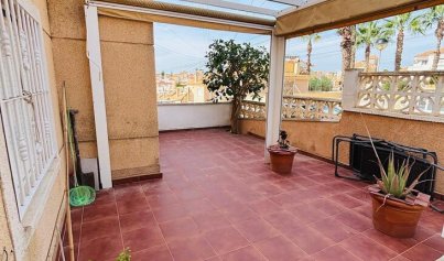 Återförsäljning - Lägenhet -
Orihuela Costa - Villamartin