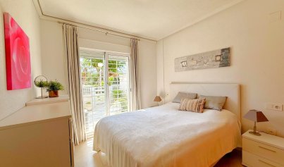 Resale - Apartment -
Orihuela Costa - Villamartin
