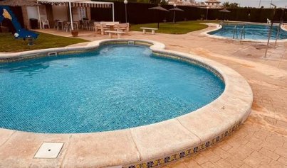 Resale - Villa -
Villamartín - Costa Blanca