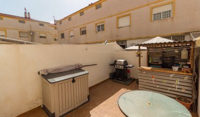 Wiederverkauf - Stadthaus -
Playa Flamenca