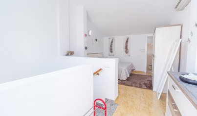 Wiederverkauf - Stadthaus -
Playa Flamenca