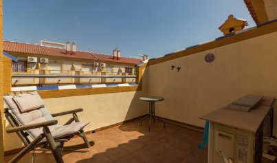 Wiederverkauf - Stadthaus -
Playa Flamenca