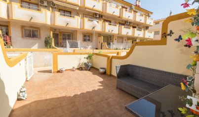 Wiederverkauf - Stadthaus -
Playa Flamenca