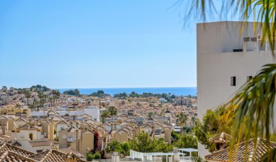 Resale - Villa -
Villamartin - Costa Blanca