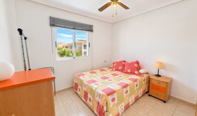 Resale - Semi - Detached Villa -
Alicante - La Florida