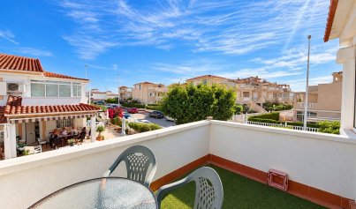 Resale - Semi - Detached Villa -
Alicante - La Florida