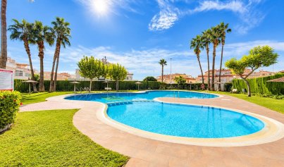Resale - Semi - Detached Villa -
Alicante - La Florida