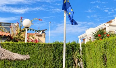 Resale - Semi - Detached Villa -
Alicante - La Florida
