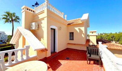 Resale - Villa -
Orihuela Costa - Los Dolses