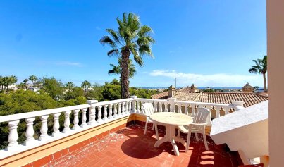 Resale - Villa -
Orihuela Costa - Los Dolses