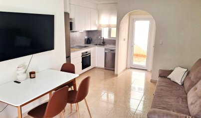 Återförsäljning - Radhus -
Villamartín - Las Filipinas