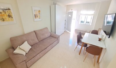 Återförsäljning - Radhus -
Villamartín - Las Filipinas