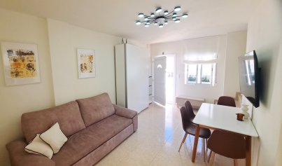 Återförsäljning - Radhus -
Villamartín - Las Filipinas