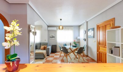 Återförsäljning - Quad House -
Villamartín - Pinada Golf