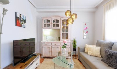 Återförsäljning - Quad House -
Villamartín - Pinada Golf