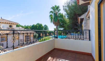 Återförsäljning - Quad House -
Villamartín - Pinada Golf