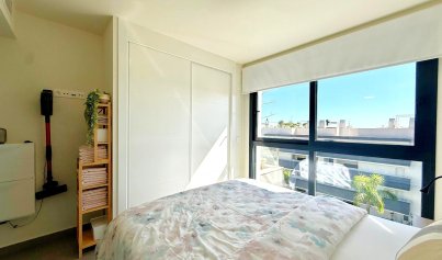 Resale - Apartment -
Orihuela Costa - Villamartin