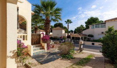 Resale - Semi - Detached Villa -
Las Ramblas