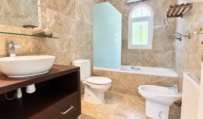 Resale - Villa -
Orihuela Costa - Las Ramblas
