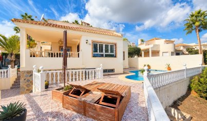 Resale - Villa -
Orihuela Costa - Las Ramblas