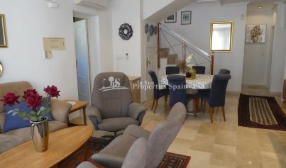 Wiederverkauf - Villa -
Orihuela Costa - Los Dolses