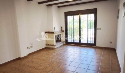 Resale - Villa -
Algorfa - La Finca Golf